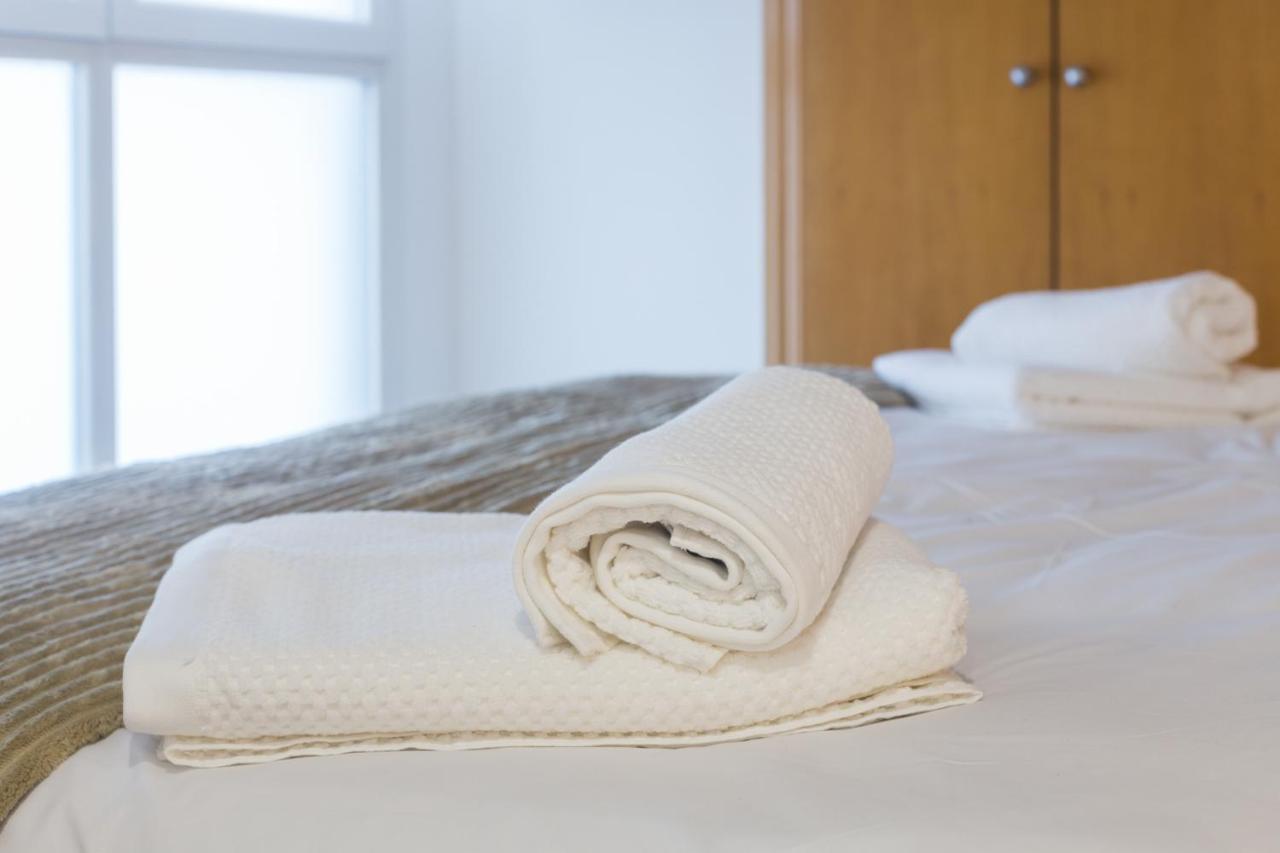 Piso Familiar Cerca Del Centro, Ac Y Wifi Gratis Appartement Valencia Buitenkant foto