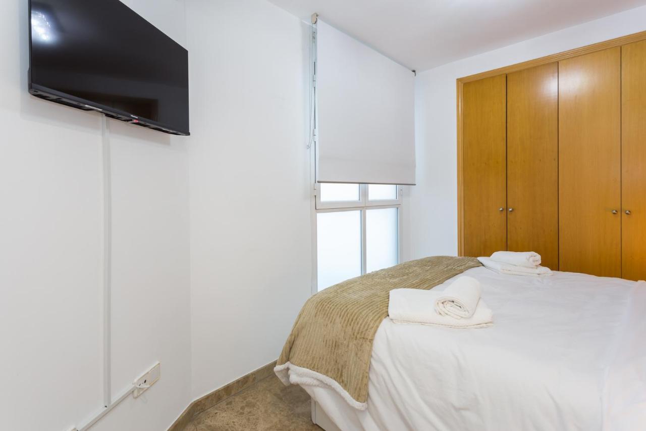 Piso Familiar Cerca Del Centro, Ac Y Wifi Gratis Appartement Valencia Buitenkant foto