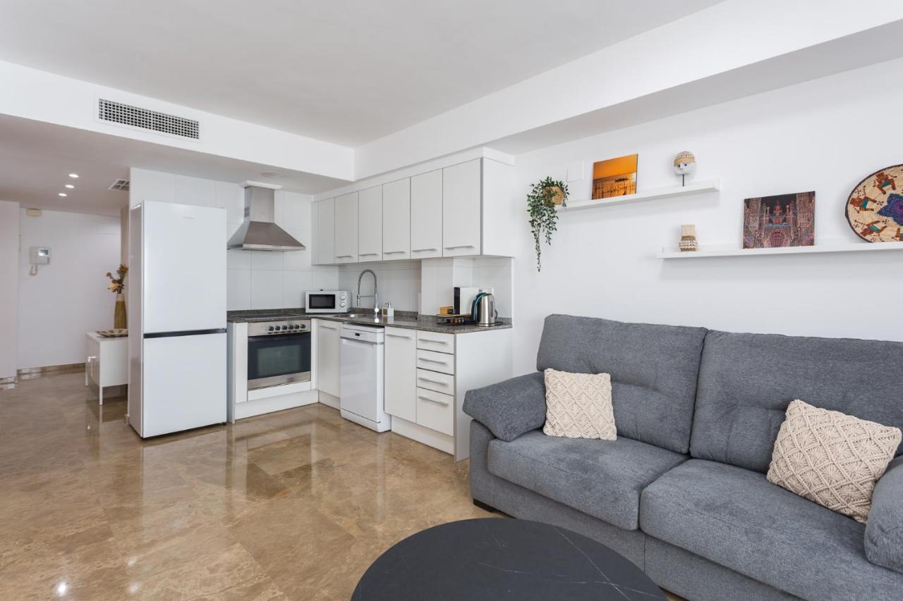 Piso Familiar Cerca Del Centro, Ac Y Wifi Gratis Appartement Valencia Buitenkant foto