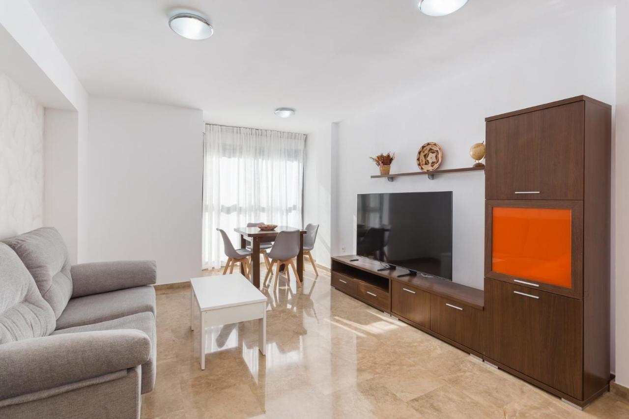Piso Familiar Cerca Del Centro, Ac Y Wifi Gratis Appartement Valencia Buitenkant foto