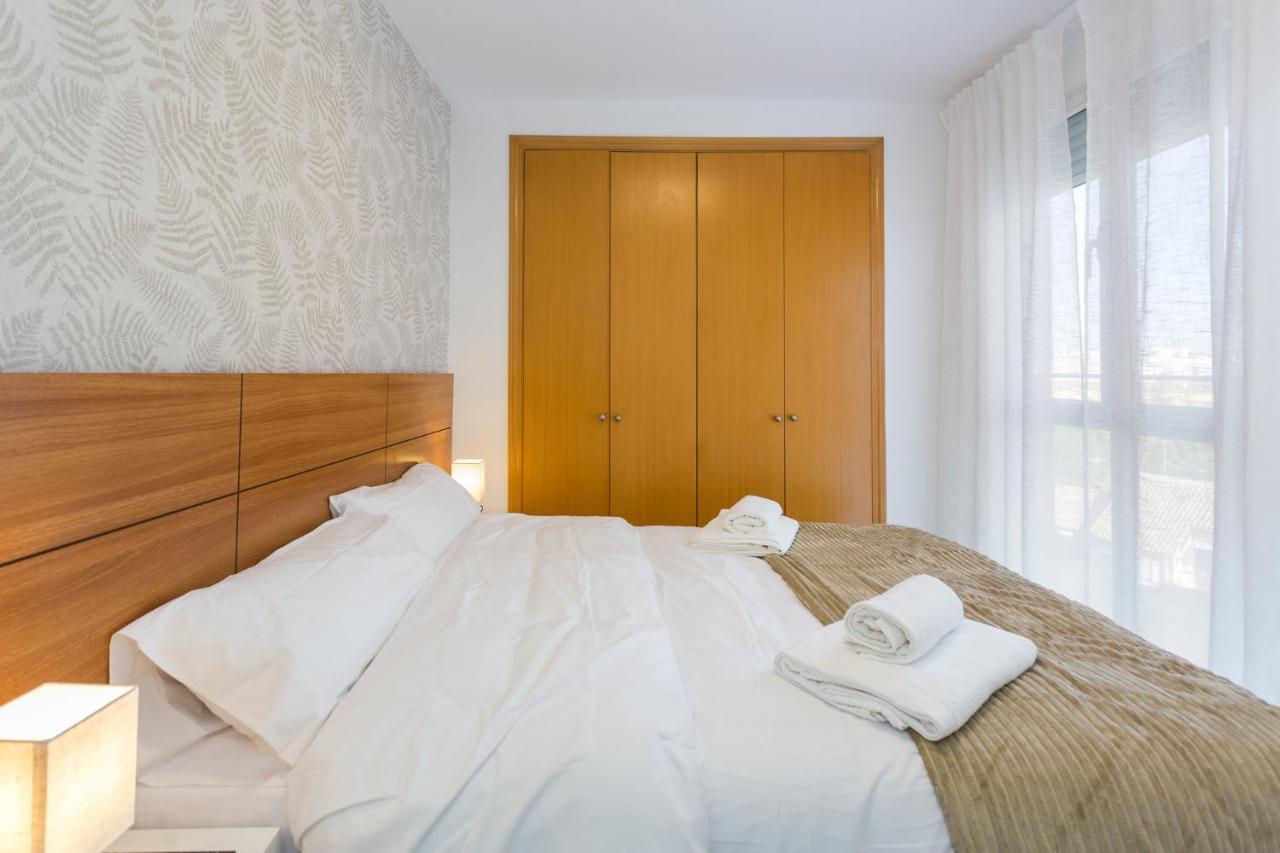 Piso Familiar Cerca Del Centro, Ac Y Wifi Gratis Appartement Valencia Buitenkant foto
